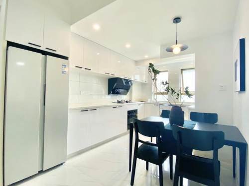 Housing image — Kitchen