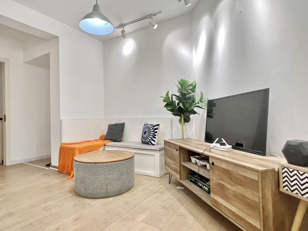 Housing image — Living Room