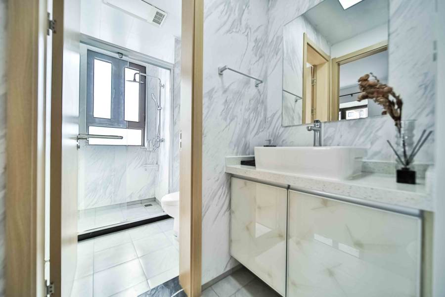 Housing image — Bathroom