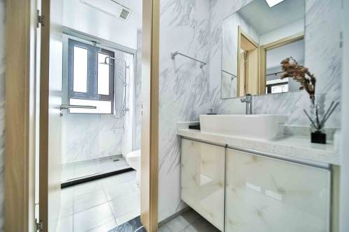 Housing image — Bathroom
