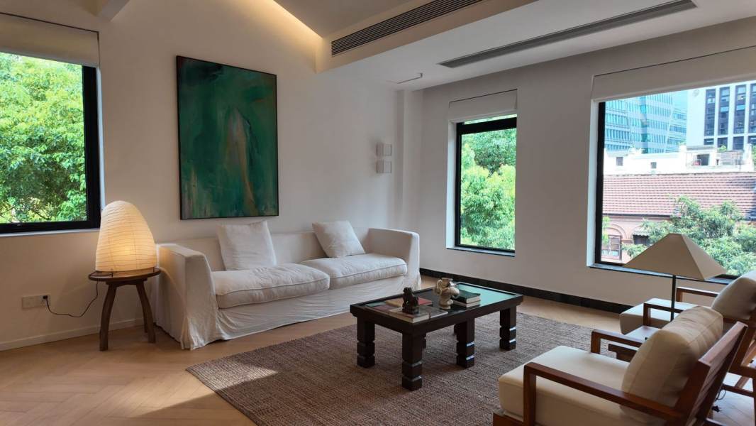 Housing image — Living Room