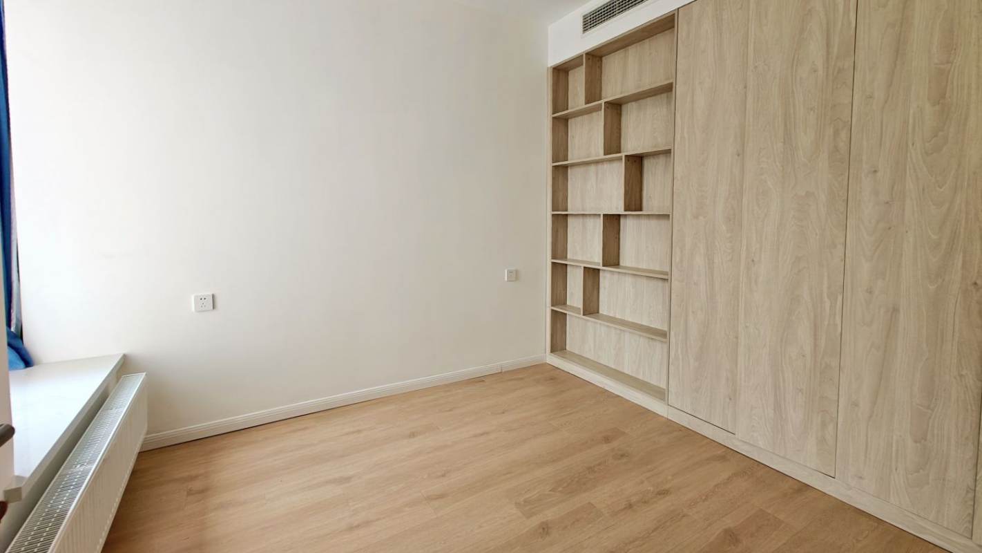 Housing image — Bedroom