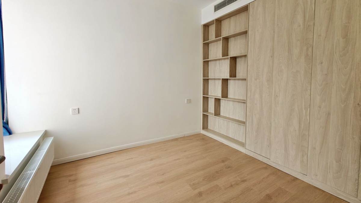 Housing image — Bedroom
