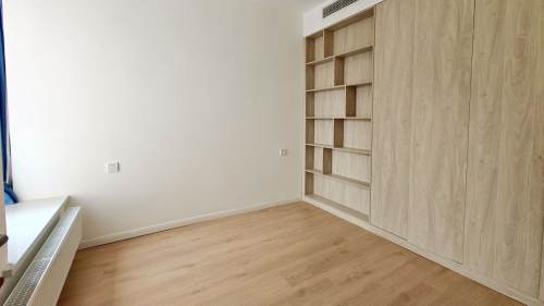 Housing image — Bedroom
