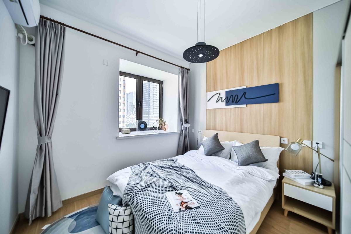 Housing image — Bedroom