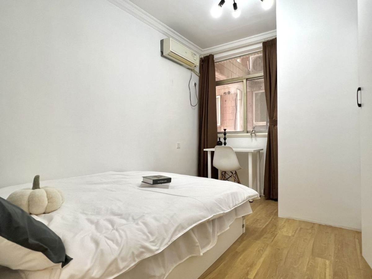 Housing image — Bedroom