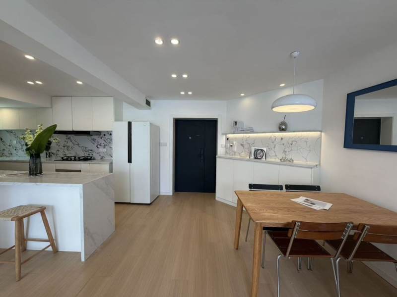 Housing image — Dining Area