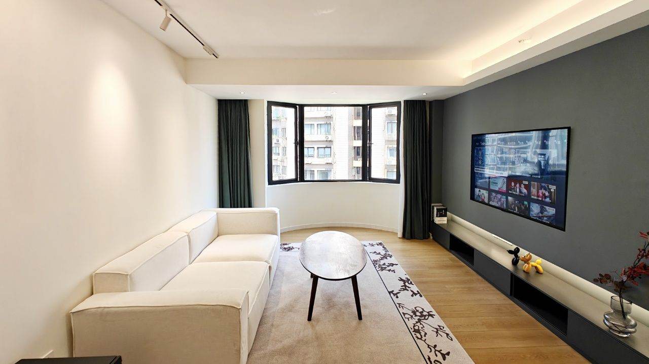 Housing image — Living Room