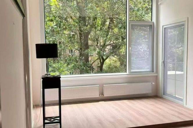 2BR Heritage Apartment in Old Xuhui