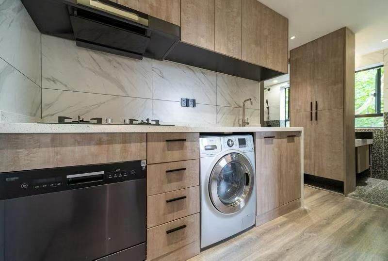Housing image — Kitchen