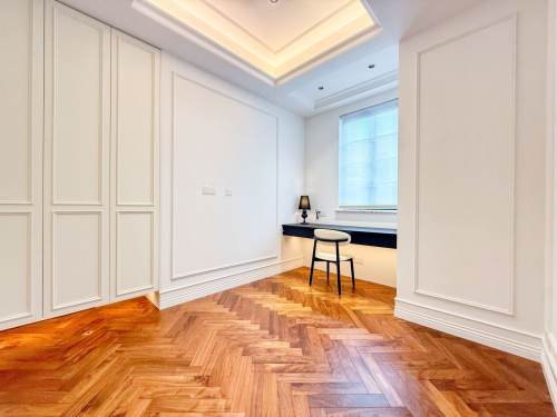 Housing image — Bedroom