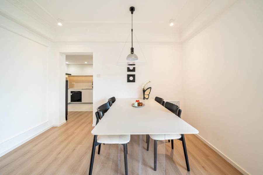 Housing image — Dining Area