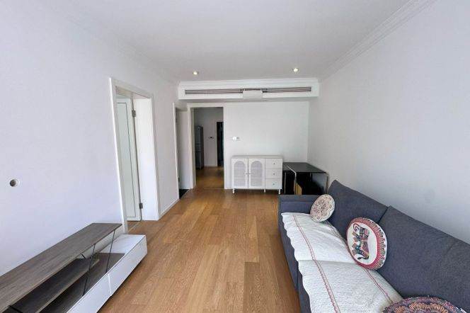 2BR Apartment in Old Xuhui (L10)