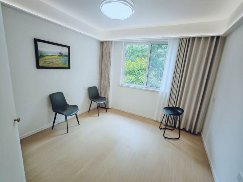 Housing image — Bedroom