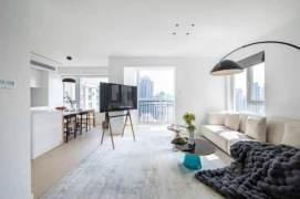 High-Floor Modern Bright 4BR Apartment at Summit Panorama
