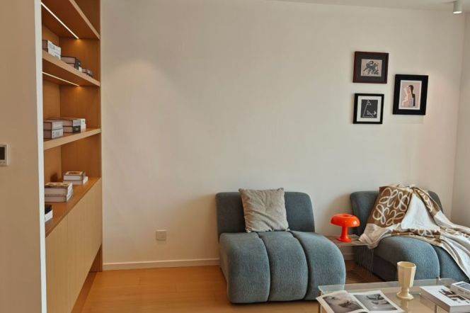 2BR Apartment near Yishan Rd Metro (L3/L4/L9)