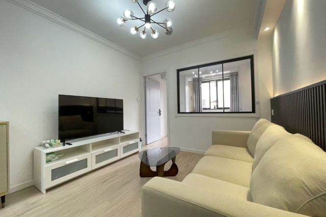 1BR Apartment near Zhongshan Park