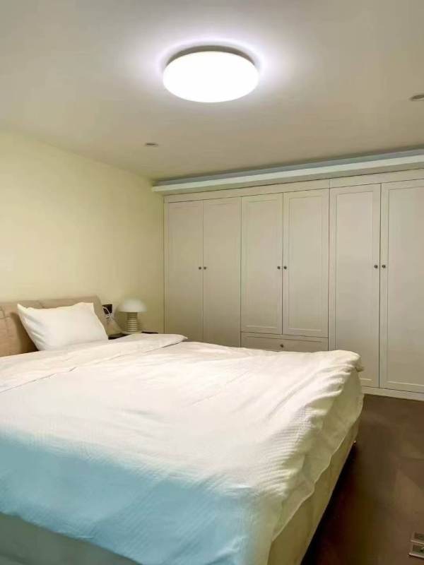 Housing image — Bedroom