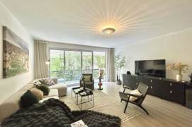 3BR Apartment in Old Xuhui with Floor-to-Ceiling Windows (L1/L10)