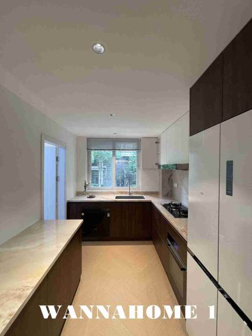 Housing image — Kitchen