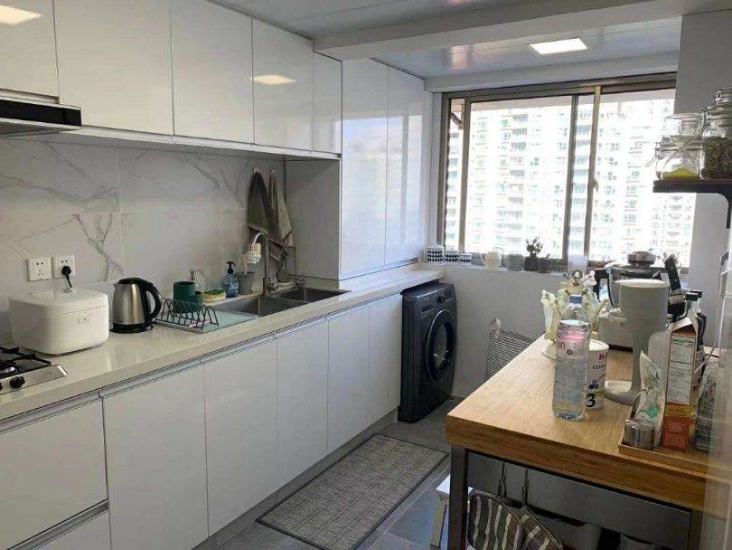 Housing image — Kitchen
