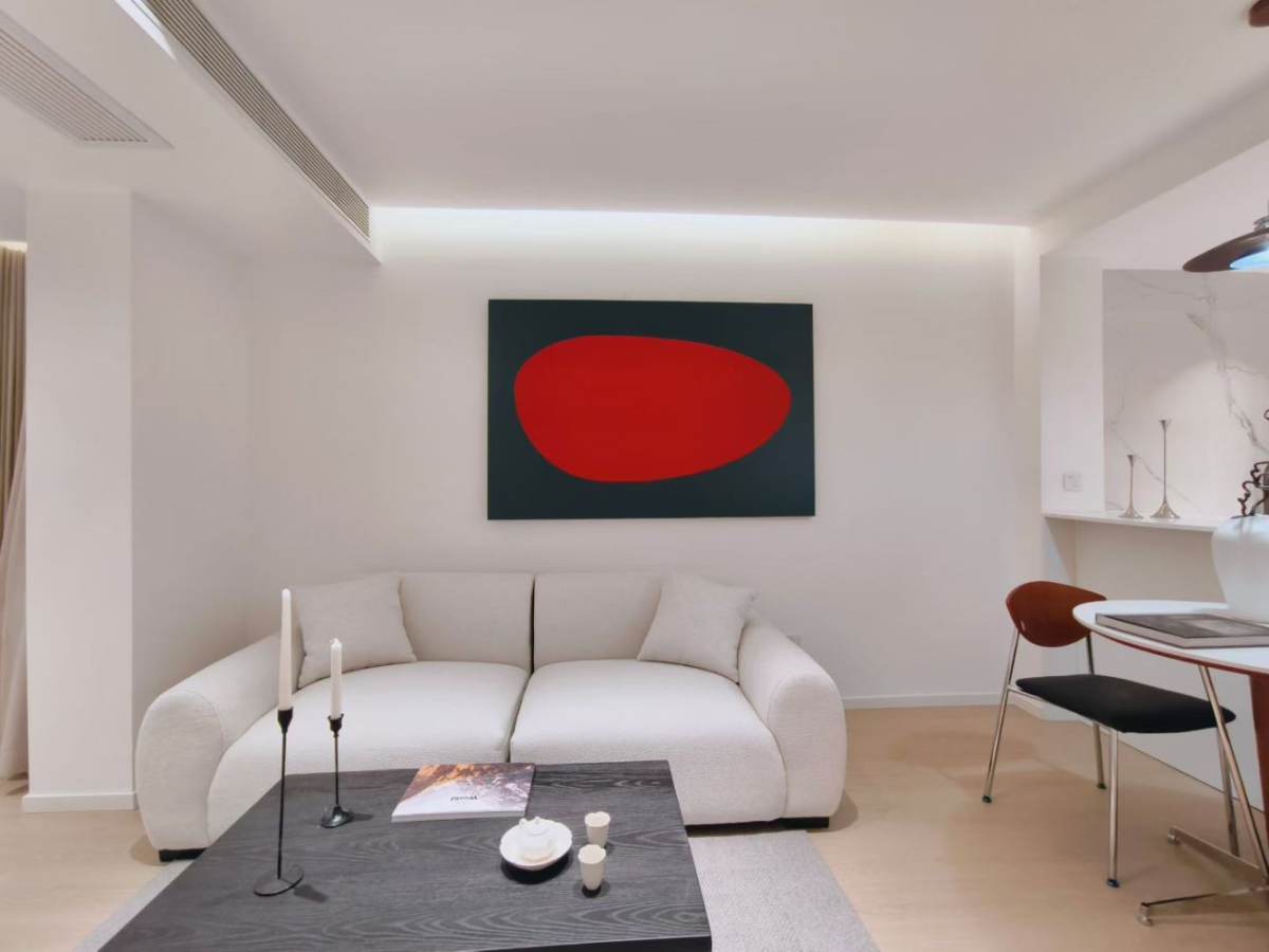 Housing image — Living Room
