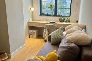 1BR Serviced Apartment near Huangxing Park Metro (L8)