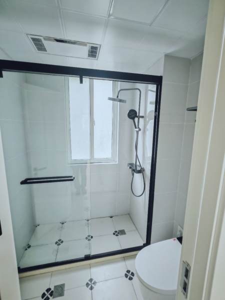 Housing image — Bathroom