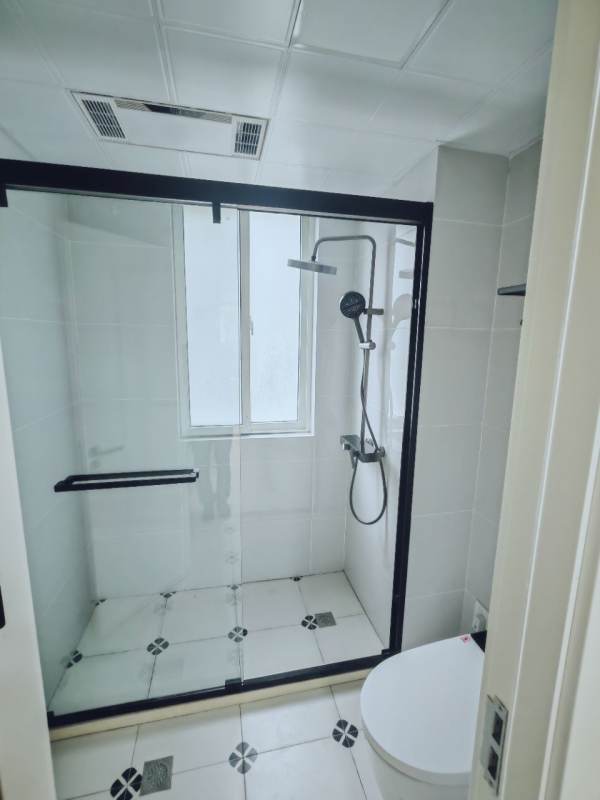 Housing image — Bathroom
