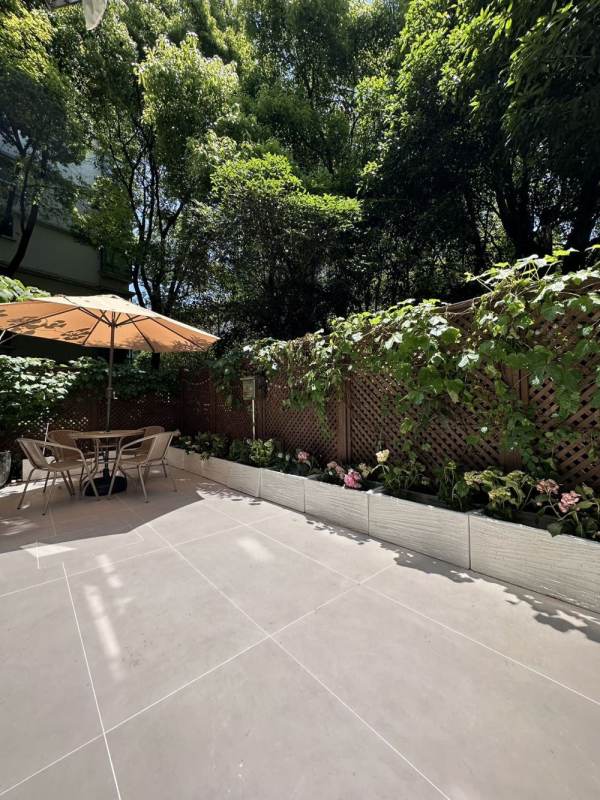 Housing image — Garden