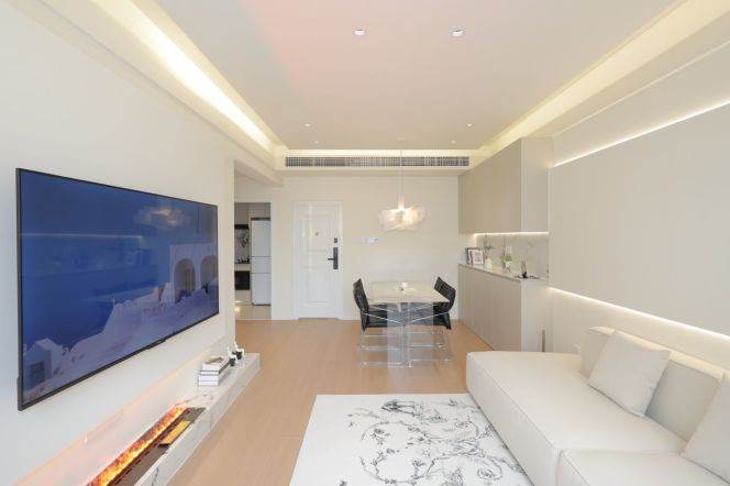 1BR Apartment in Jing'an (L2/L7/L14)