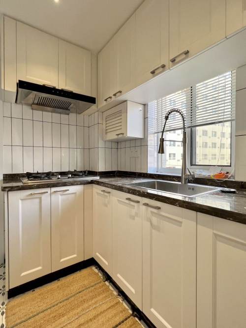 Housing image — Kitchen