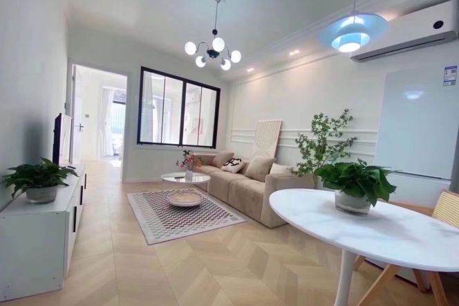1BR Apartment near Zhongshan Park (L2/L11)