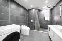 Housing image — Bathroom