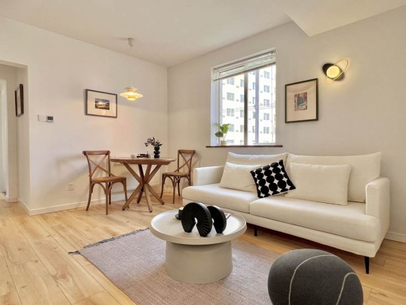 Housing image — Living Room