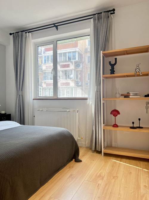 Housing image — Bedroom