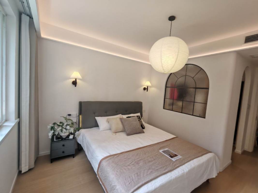 Housing image — Bedroom