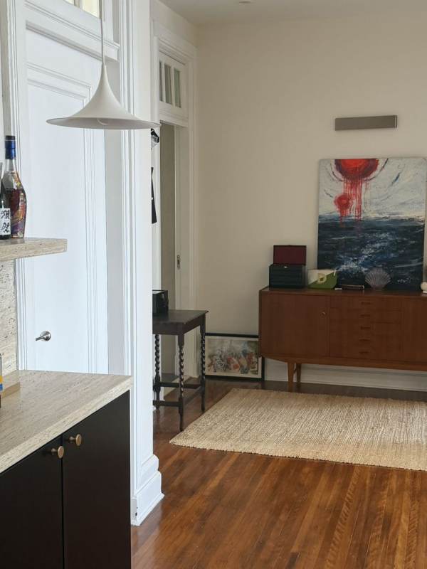 Housing image — Living Room