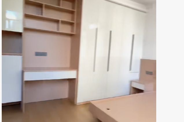 High-Ceiling 1BR Serviced Apartment near Wenshui Rd Metro