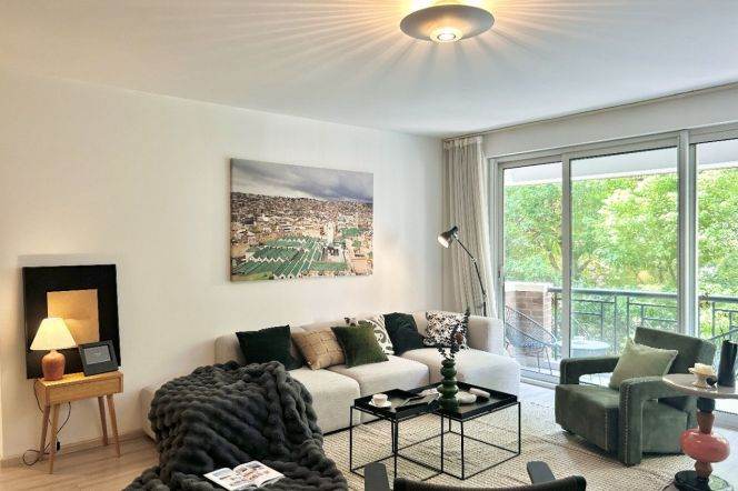 3BR Apartment in Old Xuhui (L1/L10)