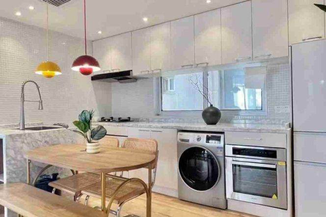 High-Floor Modern 2BR Apartment at Shiye Apartment (L1/L9/L11)