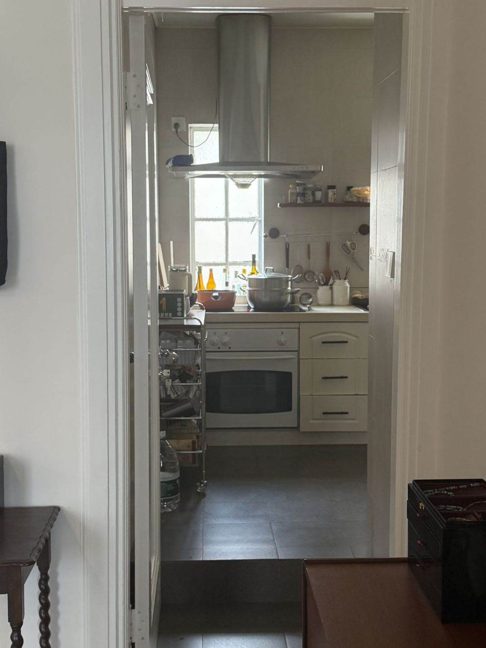 Housing image — Kitchen