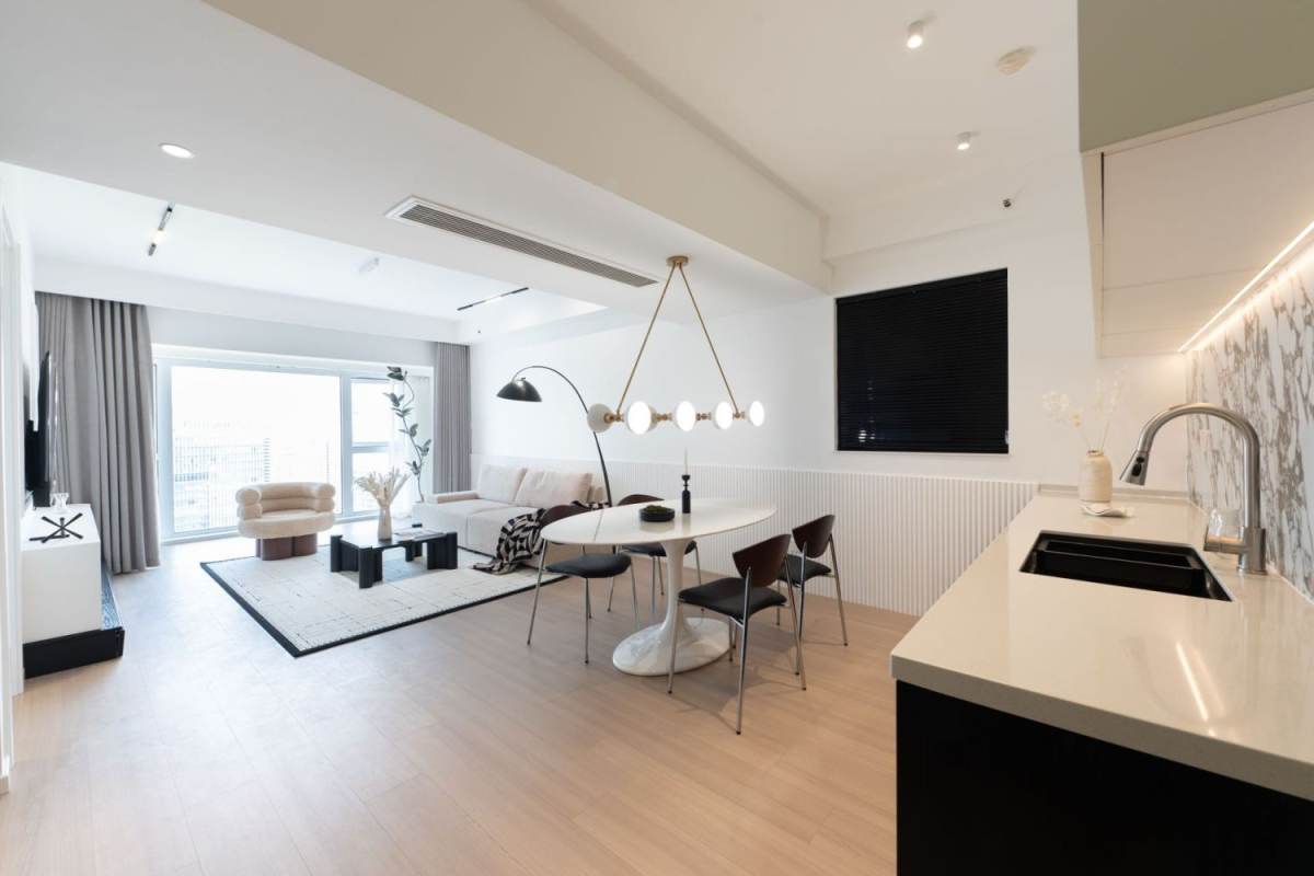 Housing image — Living Room