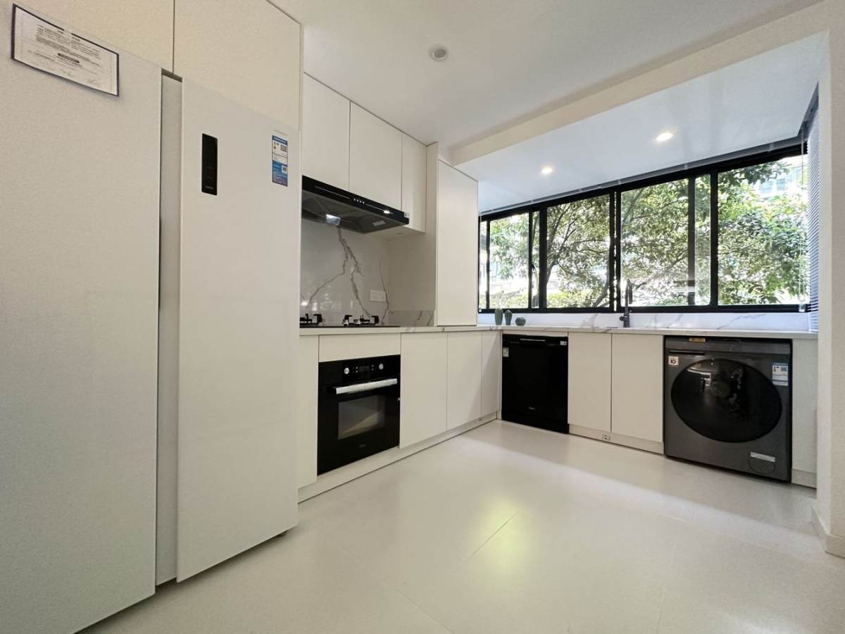 Housing image — Kitchen