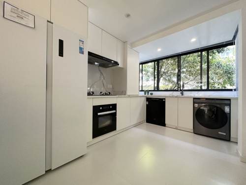 Housing image — Kitchen
