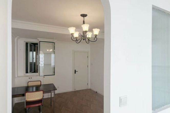 1BR Apartment near Jiaotong University Metro (L10/L11)