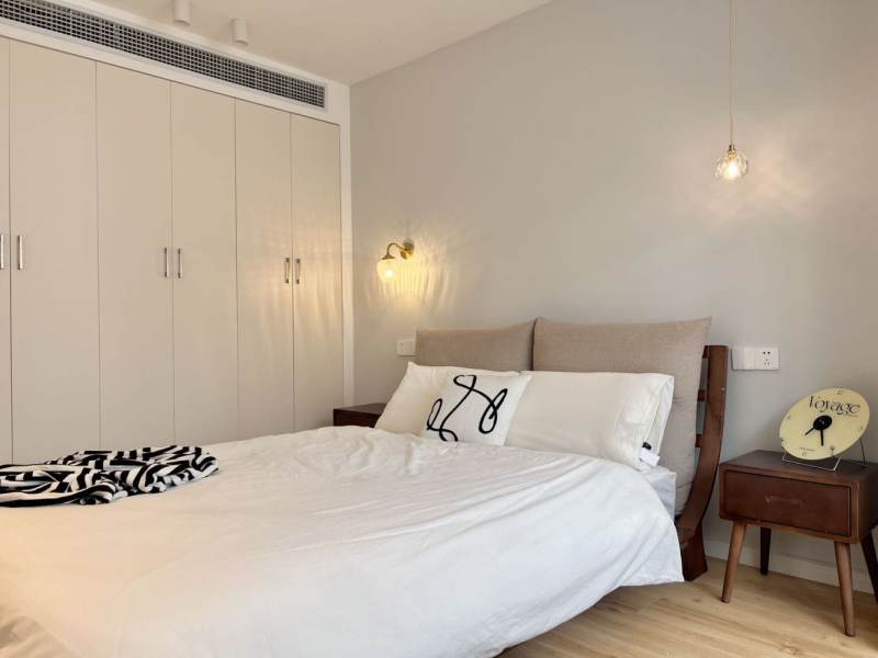 Housing image — Bedroom