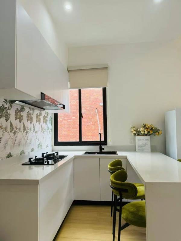 Housing image — Kitchen