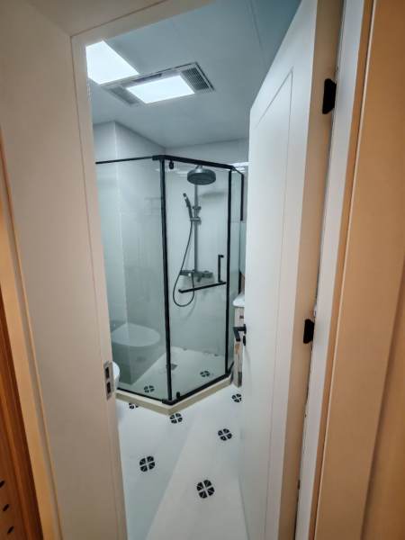 Housing image — Bathroom