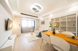 Spacious 1BR Apartment in Old Xuhui